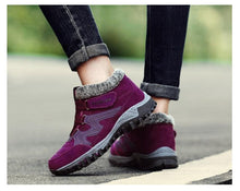 Load image into Gallery viewer, Winter Elegant Unisex Boots With Fur Warm Leather Snow Boots Winter Work Casual Shoes High Top Rubber Ankle Boots Leather Platform Fashion Luxury Boots Non-Slip Hiking Boots