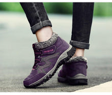 Load image into Gallery viewer, Winter Elegant Unisex Boots With Fur Warm Leather Snow Boots Winter Work Casual Shoes High Top Rubber Ankle Boots Leather Platform Fashion Luxury Boots Non-Slip Hiking Boots