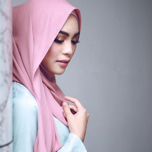 Load image into Gallery viewer, Winter Fashion Long Solid Color Soft Muslim Bubble Chiffon Hijab Scarf Shawls Hijab Elegant Scarf Wrap Lightweight Islamic Head Wear Escharpe Shawls Headband Wraps Lightweight Head Scarves Ladies Hijabs For Women