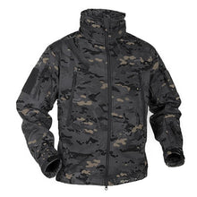 Load image into Gallery viewer, Winter Fleece Jacket Men Soft Waterproof Camouflage Coat Tactical Hiking Jackets Uniform Thermal Fleece Jacket Men Casual Clothing Climbing Warm Jacket Workout Outdoor Windbreaker Clothing