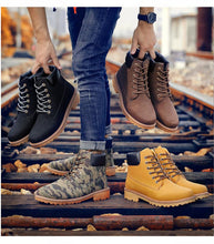 Load image into Gallery viewer, Winter Luxury Shoes Mens Flat Heel Boots Fashion Warm Ankle Boots Outdoor Warm Non Slip Fur Lined Ankle Boots Leather Winter Walking Shoes For Mens