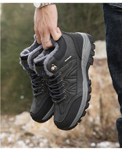 Load image into Gallery viewer, Winter Men's Boots Warm Snow Boots High Quality Leather Waterproof Outdoor Men Hiking Boots Waterproof Non-Slip Trail Fur Lined Ankle Boots Leather Winter Shoes
