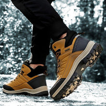 Load image into Gallery viewer, Winter Mens Boots Plush Warm Snow Boots Waterproof Outdoor Short Boots Leather Ankle Hiking Boots Mens Waterproof Outdoor Snow Boots Winter Cold Weather Shoes