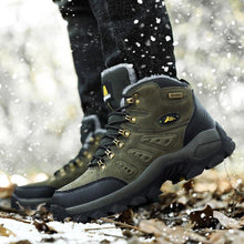 Load image into Gallery viewer, Winter Plush Warm Men's Boots Comfortable Non-slip Hiking Walking Boots Men's Outdoor Hunting Sports Snow Boots Waterproof Lightweight Warm Ankle Booties Comfortable Casual Hiking Boots