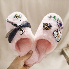 Load image into Gallery viewer, Winter Women Slippers Warm Plush Luxury Flip Flops Fur Slides Flat Lightweight Soft Indoor Slippers Soft Warm Memory Foam Slippers Faux Fur Lined Fluffy Slip On House Shoes