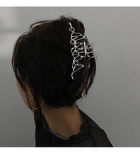 Load image into Gallery viewer, Woman Novelty Minimalist Dainty Design Irregular Hairpins Punk Style Metal Silver Hair Claws Barrettes Women Hair Accessories Hair Clips Hairgrip