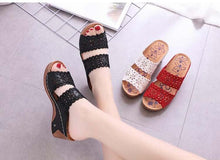 Load image into Gallery viewer, Woman Sandals For Beach Slip On Fashion Sandals Women Thick Bottom Footwear Flat Sandals Soft Leather Vintage Summer Casual Non-Slip Beach Platform Shoes Sandals