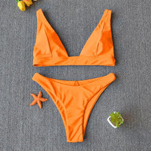 Load image into Gallery viewer, Women Charming Bikini Swimsuit Women Push Up Swimwear Two Piece Bikini Set Solid Color Bathing Suit Swim Suit Female Women Two Piece Bikini Swimsuit Halter Twist Front Bathing Suit Swimwear