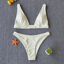 Load image into Gallery viewer, Women Charming Bikini Swimsuit Women Push Up Swimwear Two Piece Bikini Set Solid Color Bathing Suit Swim Suit Female Women Two Piece Bikini Swimsuit Halter Twist Front Bathing Suit Swimwear