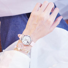 Load image into Gallery viewer, Women Charming Watch Set Pink Leather Strap Student Watch Children Black Cat Leather Strap And Round Dial Quartz Watches For Women Cat Dial With Stainless Steel Dial Quartz Watch