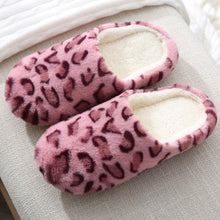 Load image into Gallery viewer, Women Indoor Slippers Warm Plush Home Slipper Autumn Winter Woman House Flat Floor Soft Slipper Silent Slides Plush Fleece Insole Fluffy Slippers For Indoor Home Bedroom