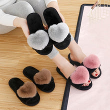 Load image into Gallery viewer, Women Indoor Warm Home Slippers Bedroom Cute Heart Pattern Non-slip Soft Comfort Plush House Heart Slippers Women Cute Fluffy Soft Sole Plush For House Indoor Outdoor Memory Foam Open Toe Slippers
