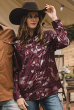 Load image into Gallery viewer, Womens Modern Fit Stretch Foil Fashion Shirt