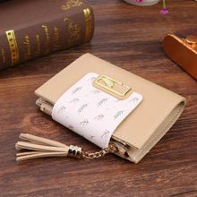 Load image into Gallery viewer, Women Pink PU Leather Short Wallet Trendy New Fashion Vintage Mini Purses Cute Feather Design Wallets