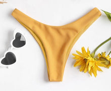 Load image into Gallery viewer, Women's Strapless Bowknot Split Bikini Swimsuit Swimming Suit For Women Women's Tie Knot Front Solid Color Bikini Set Swimsuit Bathing Suits High Cut Bikini Set Strapless Solid Color 2 Pieces Bathing Suit