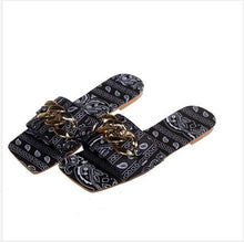 Load image into Gallery viewer, Women Slipper Sandals Gold Chain Closed Toe Slip On Flat Heels Square Head Casual Slides Flip Flop Chunky Heel Mules Open Toe Slip On Dress Backless High Heels Slides Slippers