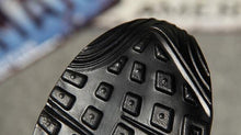 Load image into Gallery viewer, Women Soft Platform Sneakers Green Black Pink Breathable Air Cushion Casual Sports Women Trainers Fashion Lightweight Tennis Sport Walking Athletic Casual Footwear Sneakers