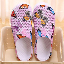 Load image into Gallery viewer, Womens Casual Clogs Breathable Beach Sandals Slippers Summer Slip On Women Flip Flops Home Shoes Breathable Water Shoes Beach Sandals Lightweight Slip-On Clogs