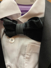 Load image into Gallery viewer, Jodano Collection Italy Black Velvet Boy’s 5-Piece Tuxedo