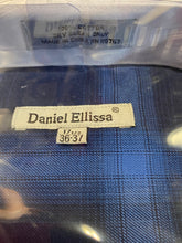 Load image into Gallery viewer, Daniel Ellissa DS3817P2 Royal Blue Men’s Dress Shirt with Collarbar
