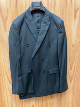 Load image into Gallery viewer, Cielo BP3602 Ultra-slim Black Double Breasted Suit