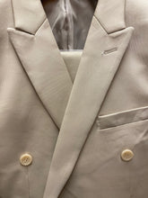 Load image into Gallery viewer, Cielo BP3546 Ultra-slim Stretch Shell Double Breasted Suit