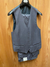 Load image into Gallery viewer, Needle & Stitch Heather Gray Wool Blend 3-Piece Suit 46S