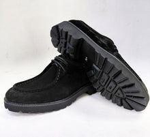 Load image into Gallery viewer, Style: 003-5202-Black Suede

