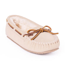 Load image into Gallery viewer, Minnetonka Cally - Women's Slipper
