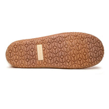 Load image into Gallery viewer, Minnetonka Torrey Boot - Mens Slippers (Closeout)
