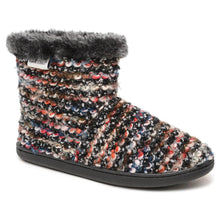 Load image into Gallery viewer, Minnetonka Betty Boot - Womens Slipper
