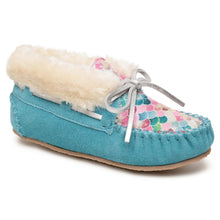 Load image into Gallery viewer, Minnetonka Charley - Children's Slippers
