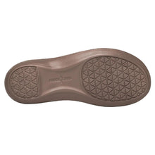 Load image into Gallery viewer, Minnetonka Silverthorne 360 Leather - Womens Sandals
