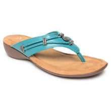 Load image into Gallery viewer, Minnetonka Silverthorne 360 Leather - Womens Sandals
