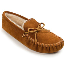 Load image into Gallery viewer, Minnetonka Pile Lined Softsole - Mens Slipper
