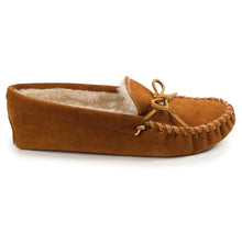 Load image into Gallery viewer, Minnetonka Pile Lined Softsole - Mens Slipper

