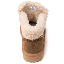 Load image into Gallery viewer, Minnetonka Chandra - Women's Boots
