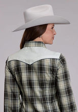 Load image into Gallery viewer, Roper 3276 Plaid (Black/White) - Women's Western Shirt
