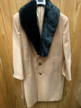 Load image into Gallery viewer, Vella Camel V7010 Fur Collar Overcoat/Topcoat
