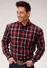 Load image into Gallery viewer, Roper 1228 Saddle Plaid (Red) - Men's Western Shirt
