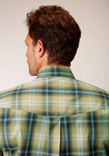 Load image into Gallery viewer, Roper 1660 Sand Dune Plaid (Tan) - Men's Western Shirt
