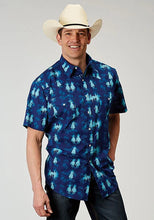 Load image into Gallery viewer, Roper 1907 Ombre Hawaiian (Blue) - Men's Short Sleeve Shirt
