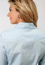 Load image into Gallery viewer, Roper Solid Poplin (Light Blue) - Women's Western Shirt
