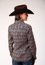 Load image into Gallery viewer, Roper 1841 Vintage Paisley (Brown) - Women's Western Shirt

