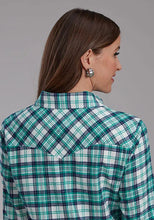 Load image into Gallery viewer, Roper 2206 Unlined Flannel (Green) - Women's Western Shirt
