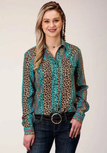 Load image into Gallery viewer, Roper 01418 Wild Stripe (Leopard) - Women's Western Blouse
