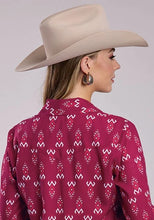 Load image into Gallery viewer, Roper 2841 Raspberry Ikat (Red) - Women's Western Shirt
