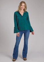 Load image into Gallery viewer, Roper 2334 Solid Challis (Teal) - Women's Western Blouse

