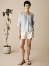 Load image into Gallery viewer, 100% Linen Puff Sleeves Top LEAH
