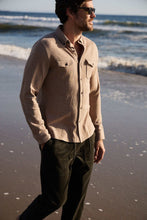 Load image into Gallery viewer, Brian Corduroy Shirt - Chinchilla
